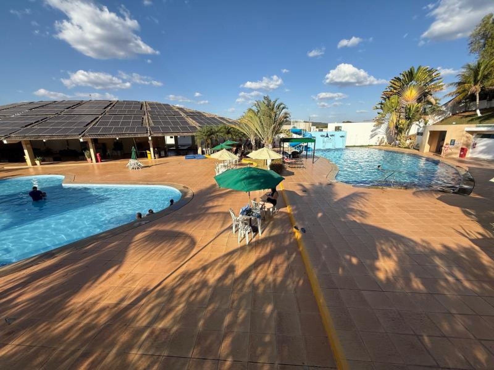 ENSEADA NAUTICO em CALDAS NOVAS - GO – condomínio para aluguel por temporada