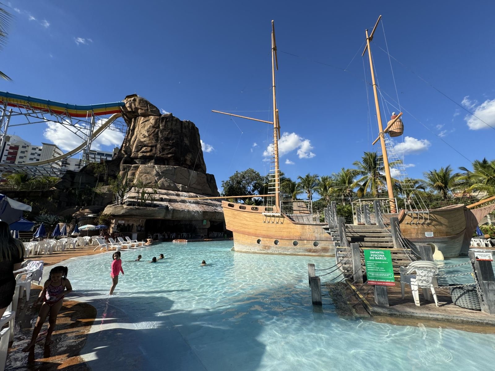 Fotos Condominio PIAZZA DIROMA + PARQUES CALDAS NOVAS