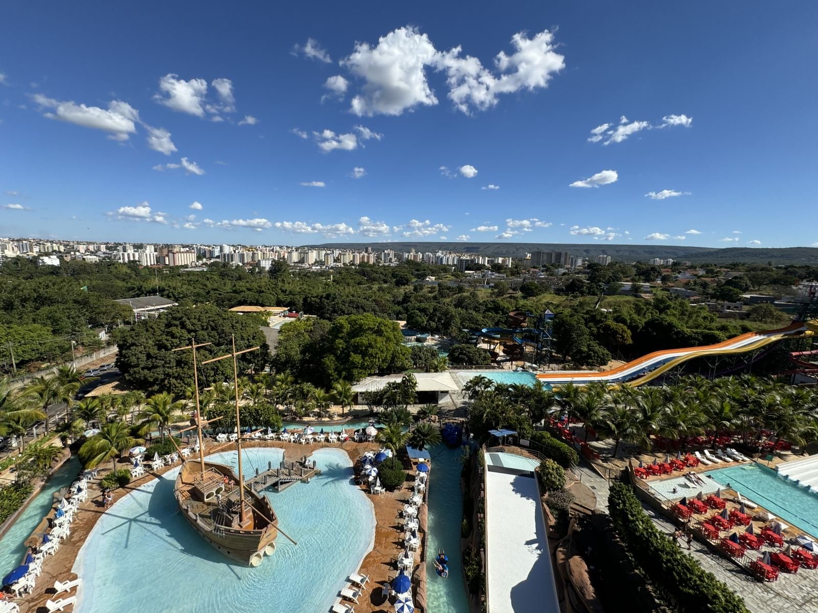 Fotos Condominio PIAZZA DIROMA + PARQUES CALDAS NOVAS