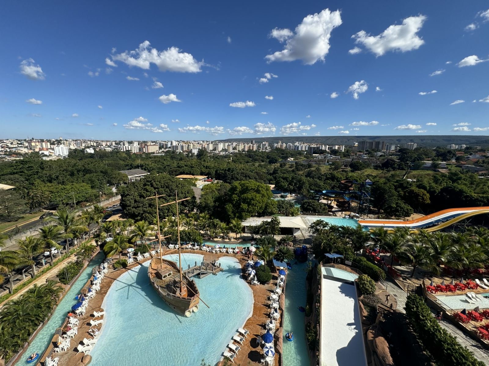 Fotos Condominio PIAZZA DIROMA + PARQUES CALDAS NOVAS