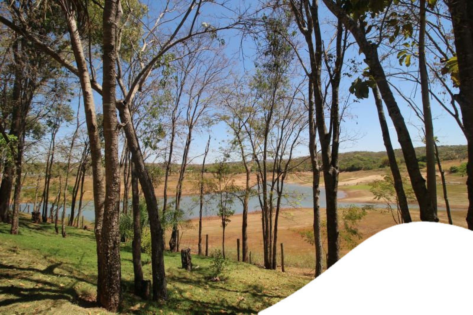 Condomínio PONTAL DO LAGO em  GO