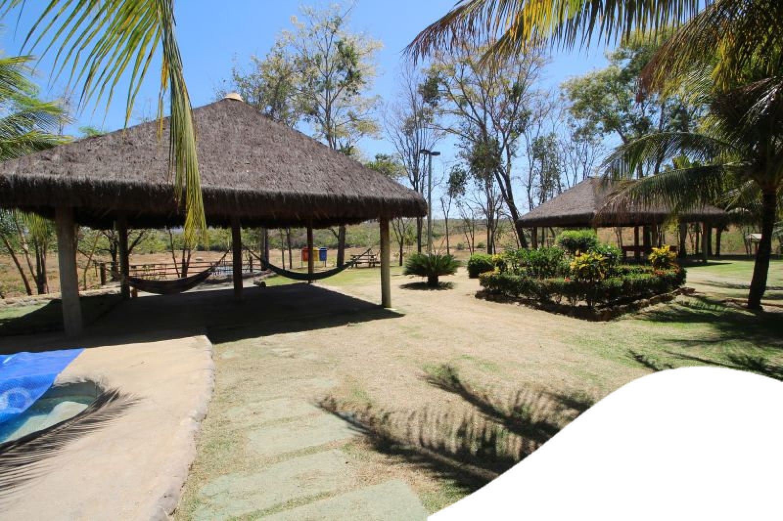 Condomínio PONTAL DO LAGO em  GO