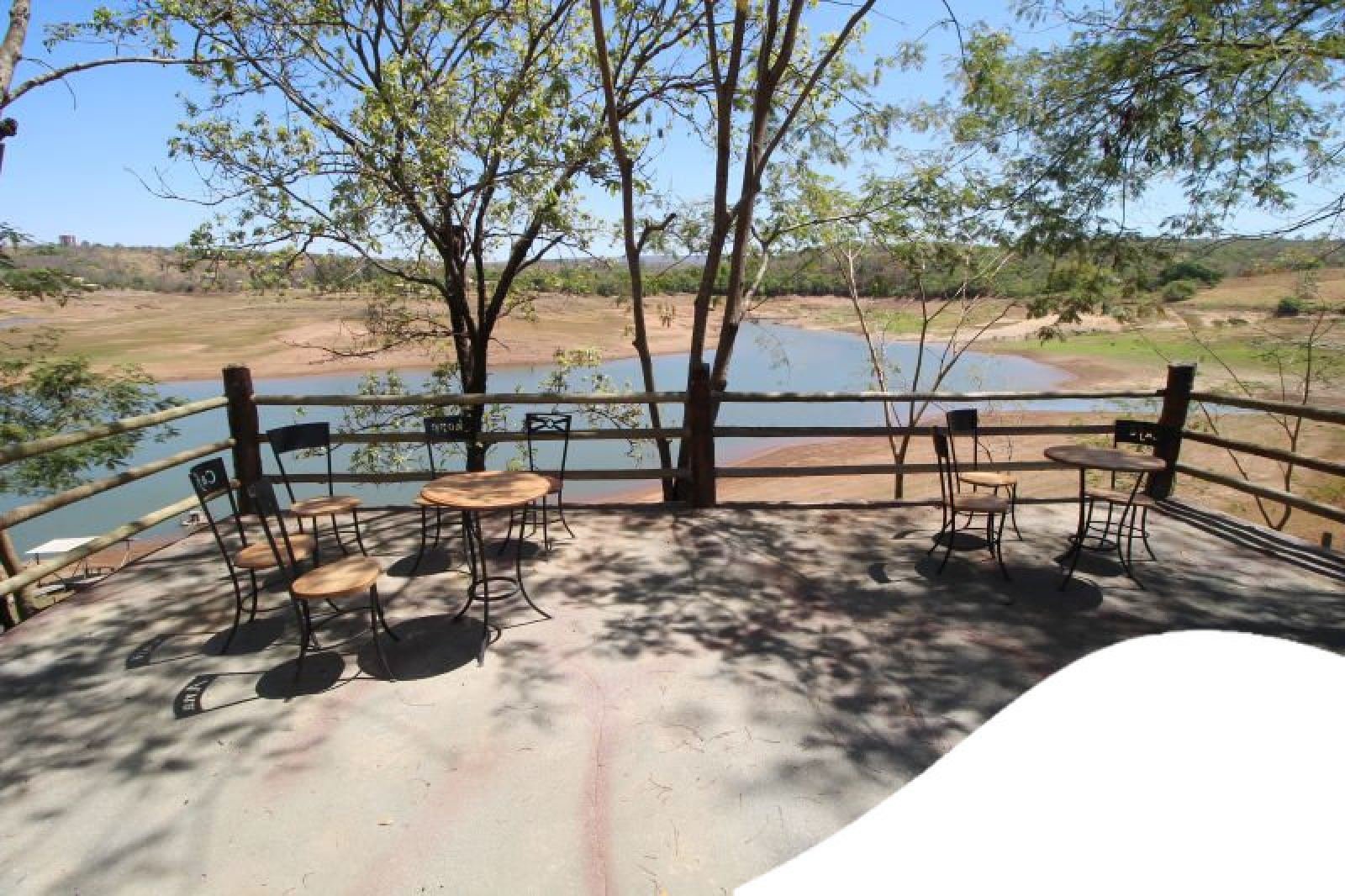 Condomínio PONTAL DO LAGO em  GO