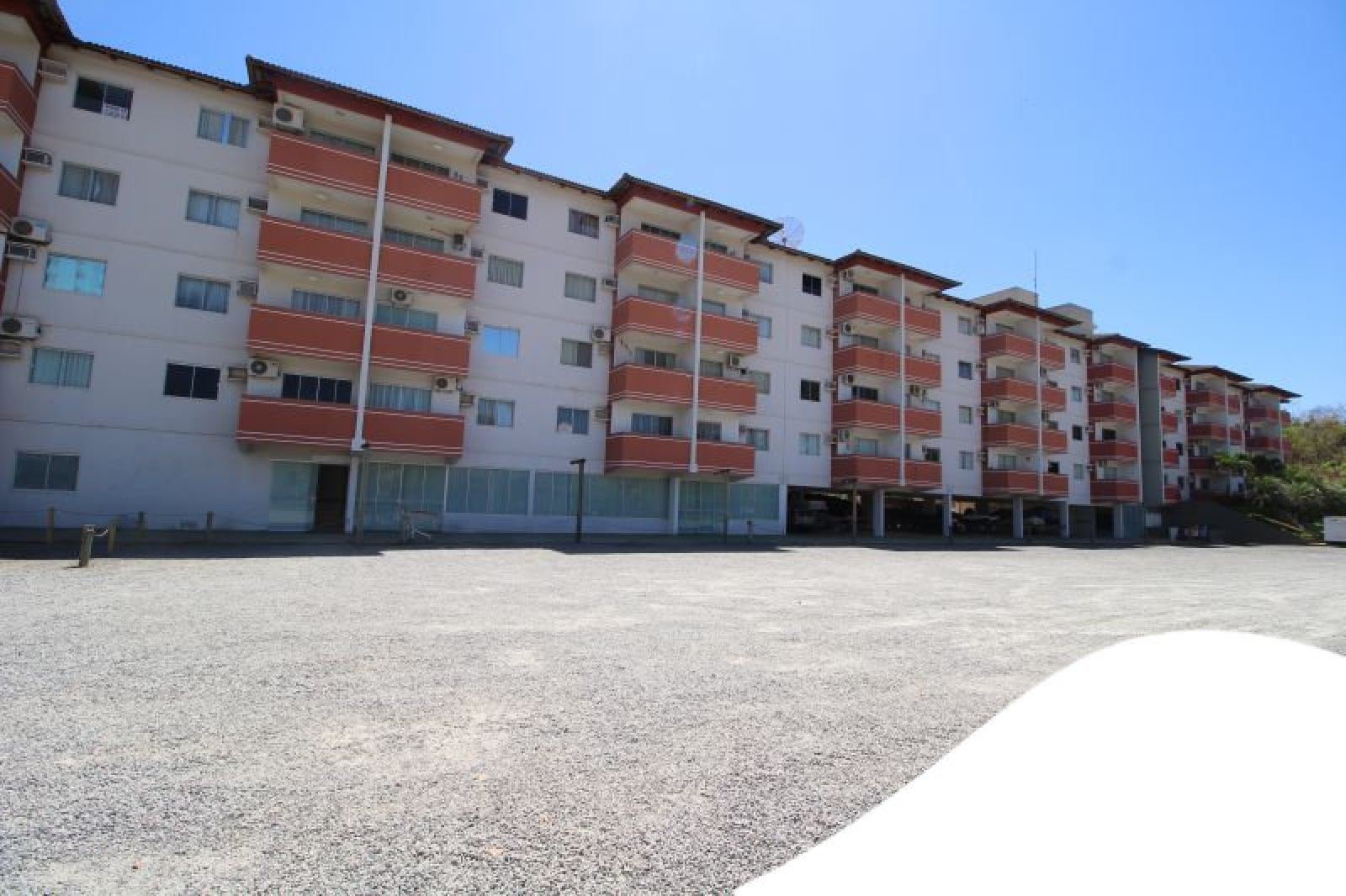 Condomínio PONTAL DO LAGO em  GO