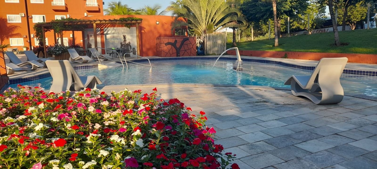 Foto HOTEL LAGOA QUENTE
